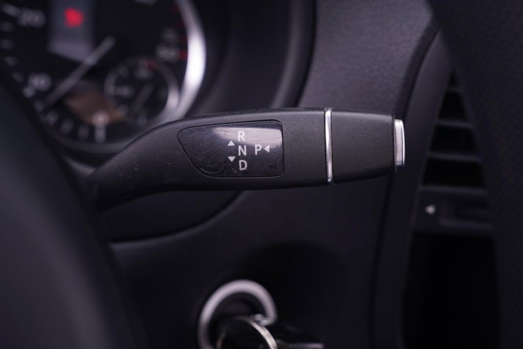 Vehicle Image 28