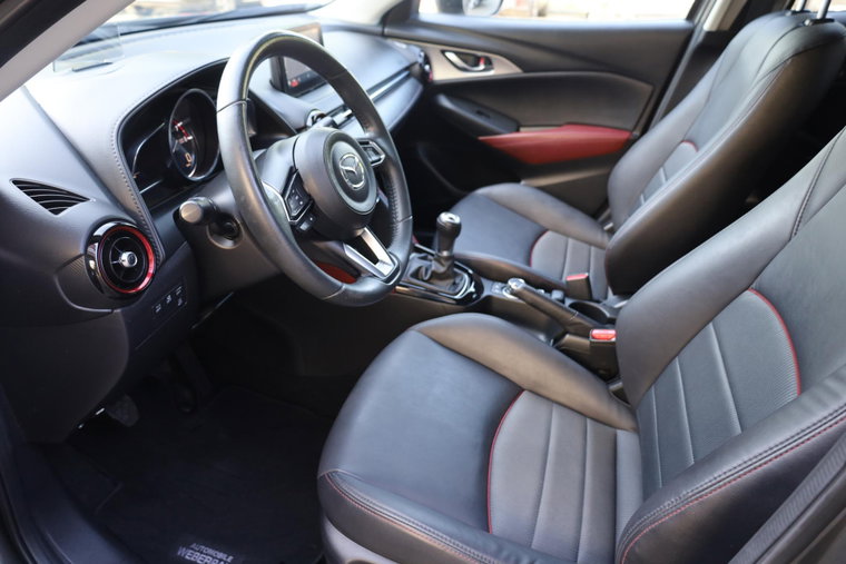 Vehicle Image 30