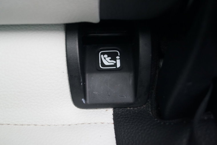 Vehicle Image 36