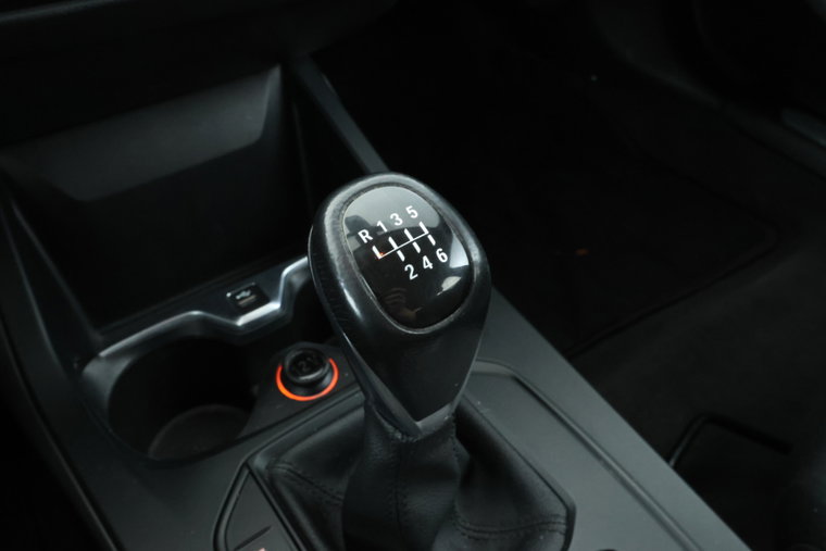 Vehicle Image 27
