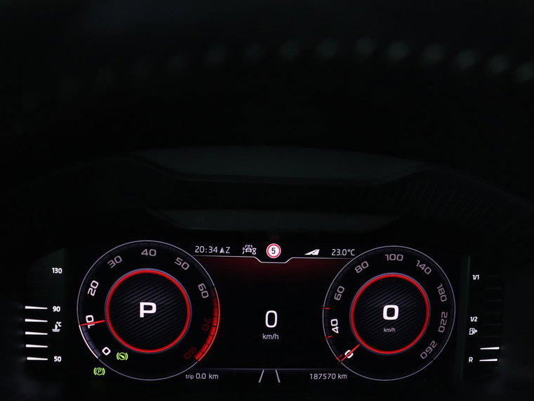 Vehicle Image 43