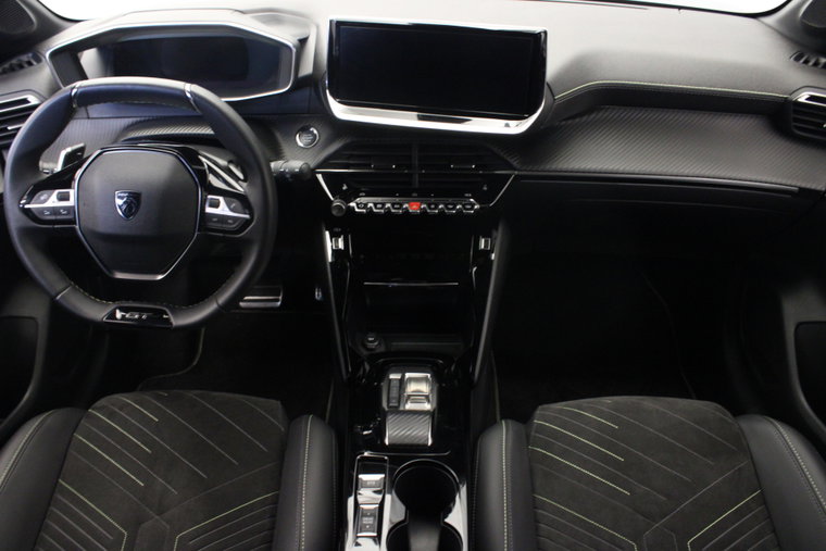Vehicle Image 13