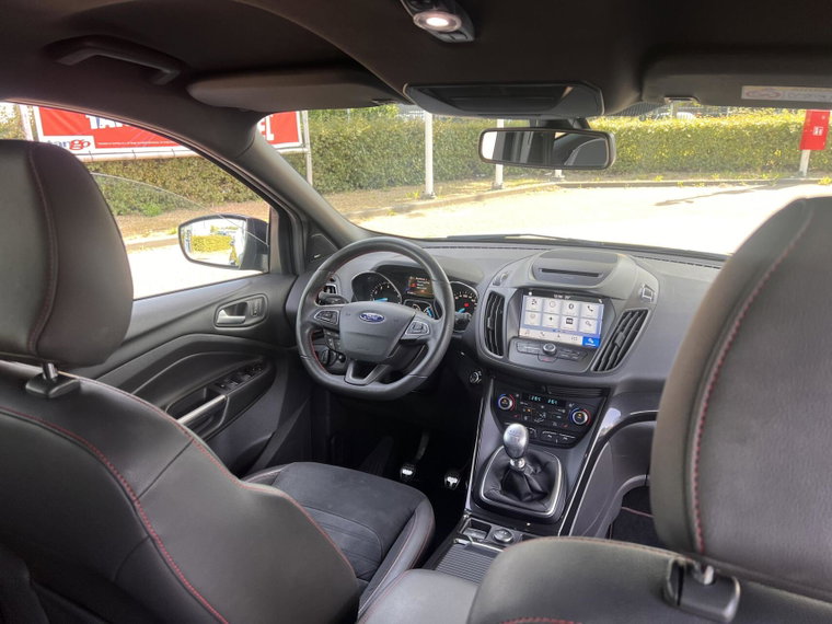 Vehicle Image 23