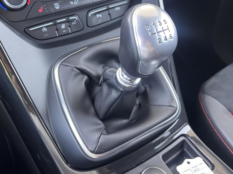 Vehicle Image 33