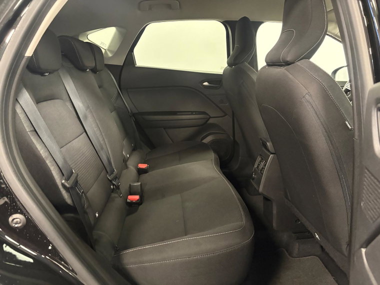 Vehicle Image 33