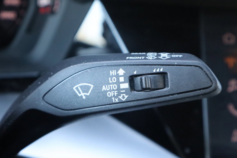 Vehicle Image 26