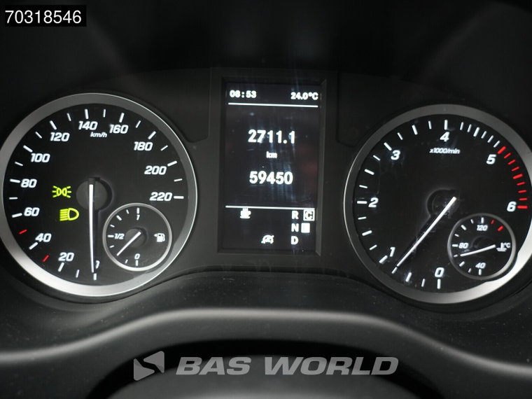 Vehicle Image 33