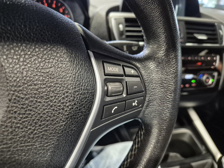 Vehicle Image 45