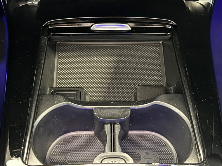 Vehicle Image 33