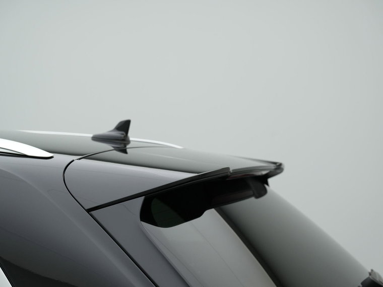 Vehicle Image 33