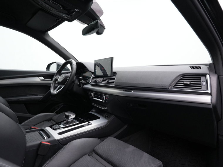 Vehicle Image 37
