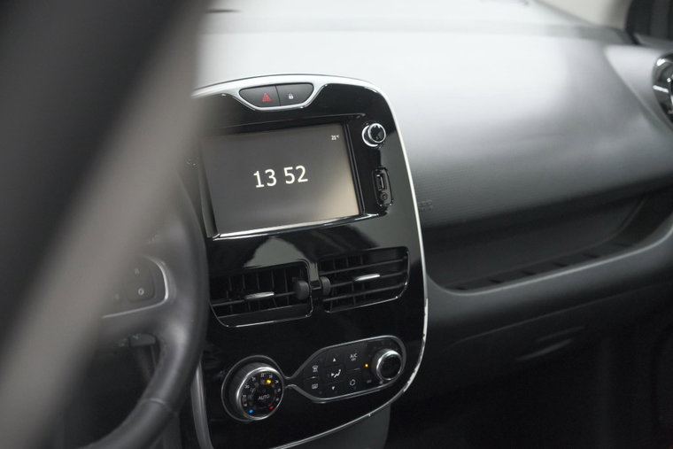 Vehicle Image 33