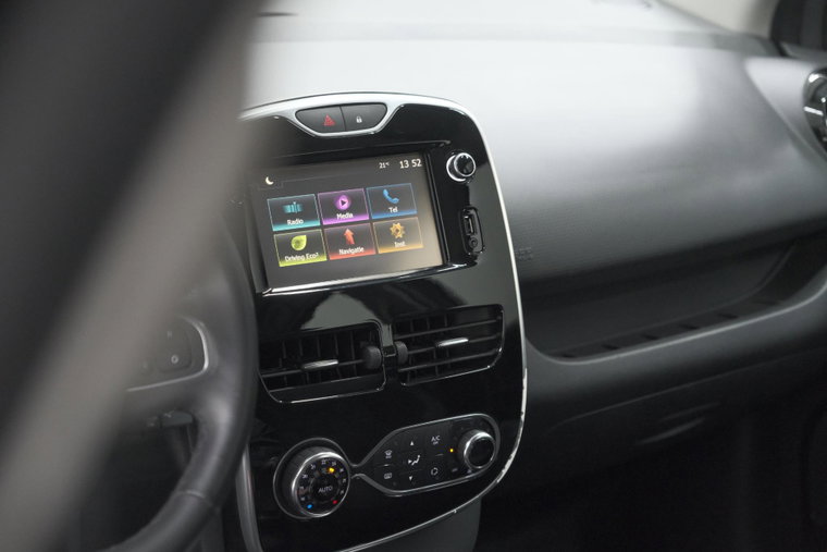 Vehicle Image 34