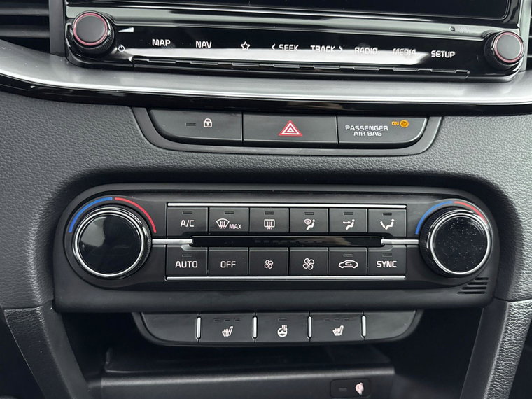 Vehicle Image 26