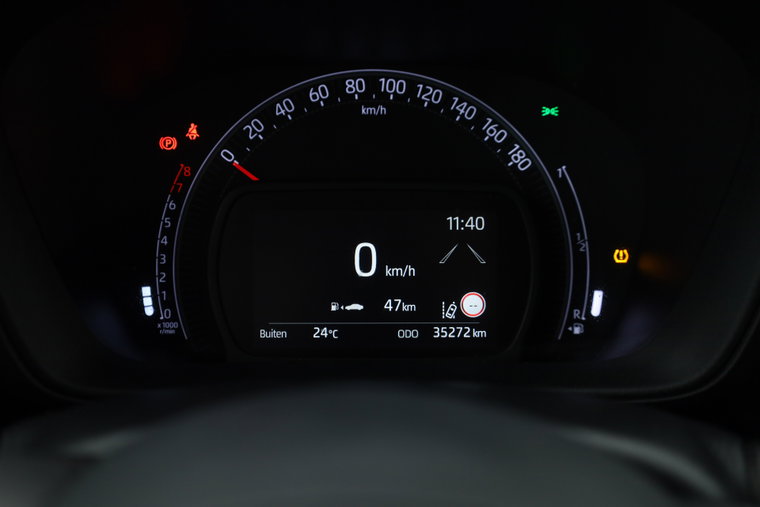 Vehicle Image 13