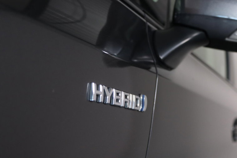 Vehicle Image 13