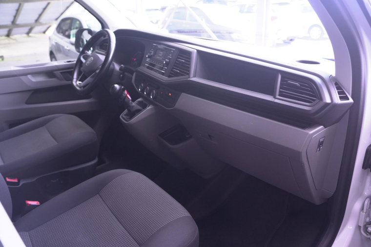 Vehicle Image 23