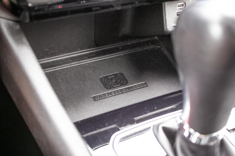 Vehicle Image 25