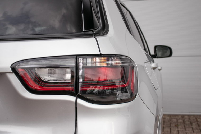 Vehicle Image 35