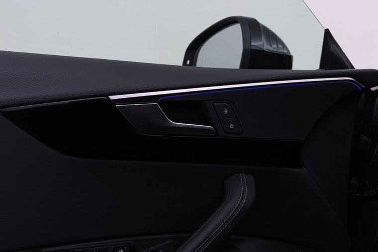 Vehicle Image 31