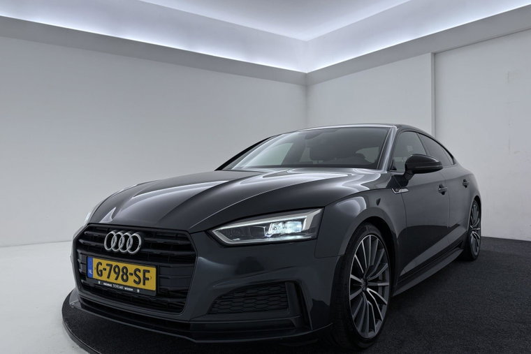 Vehicle Image 35