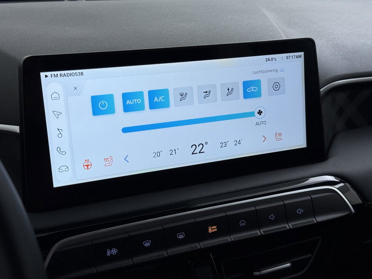 Vehicle Image 36
