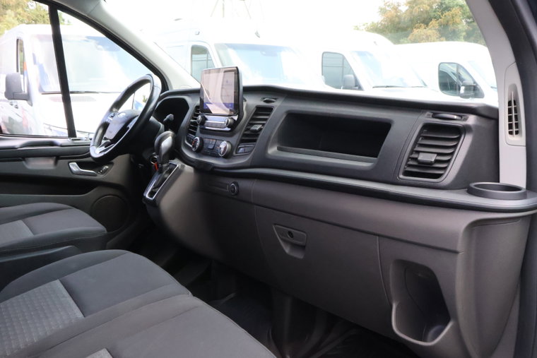 Vehicle Image 37
