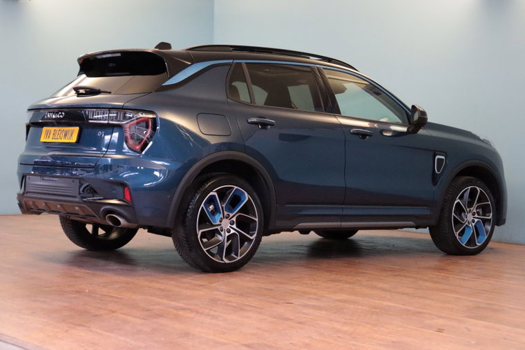 Vehicle Image 7