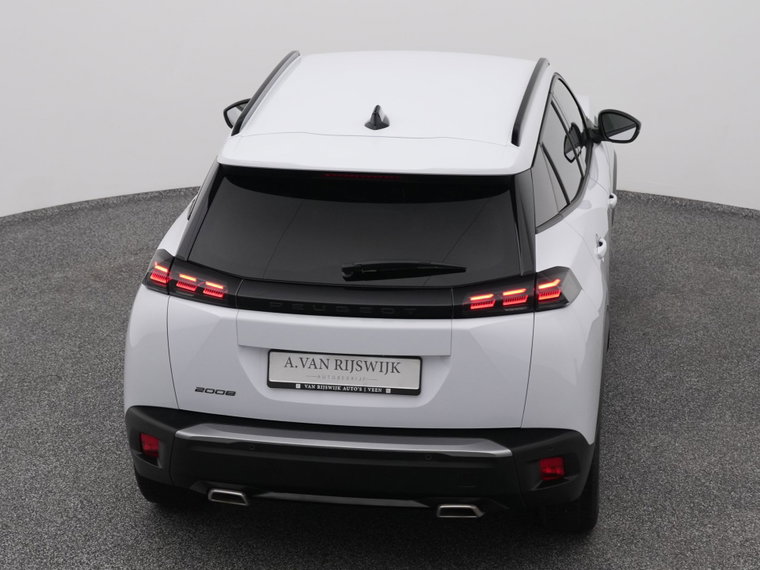 Vehicle Image 28