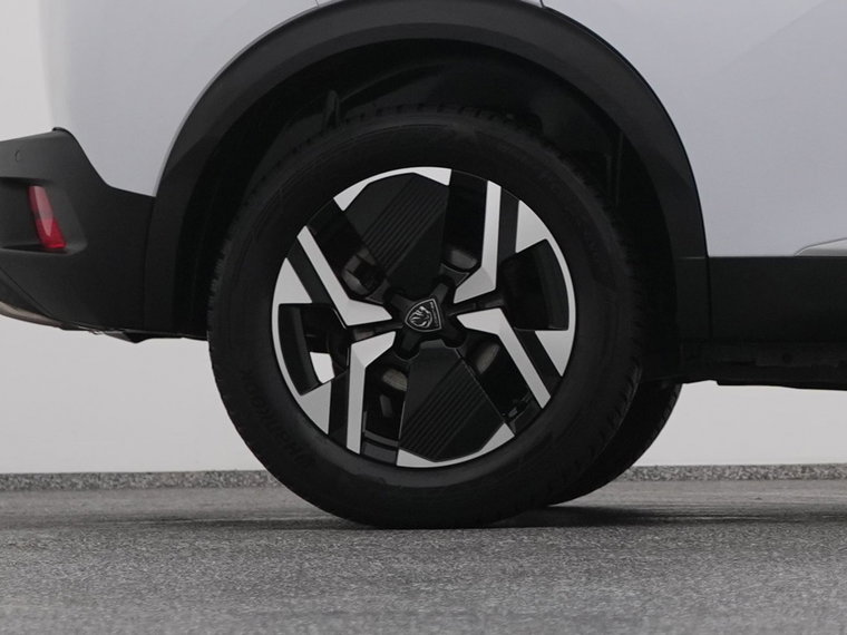Vehicle Image 41