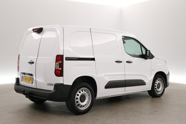 Vehicle Image 28