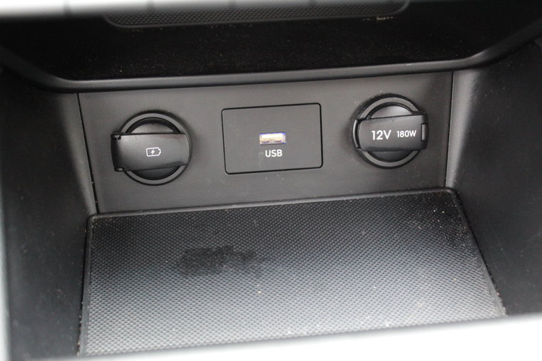 Vehicle Image 22