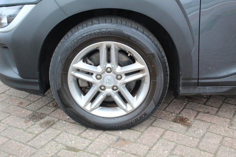 Vehicle Image 36