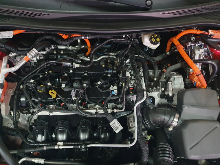 Vehicle Image 14