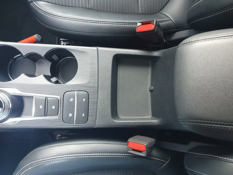 Vehicle Image 46