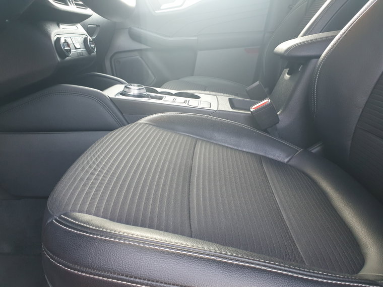 Vehicle Image 50