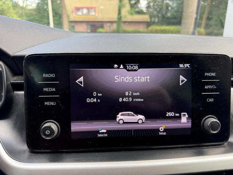 Vehicle Image 26