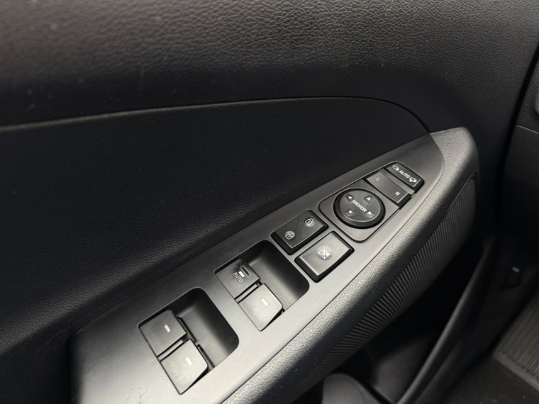 Vehicle Image 48
