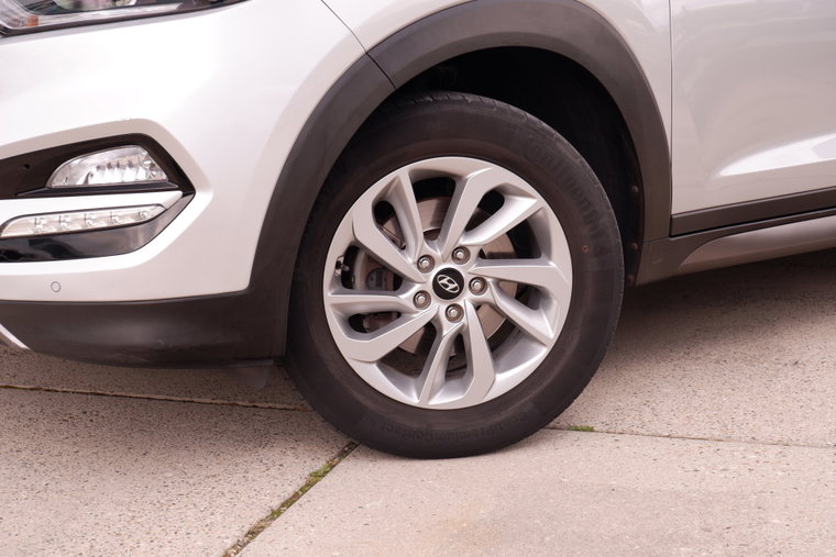 Vehicle Image 11