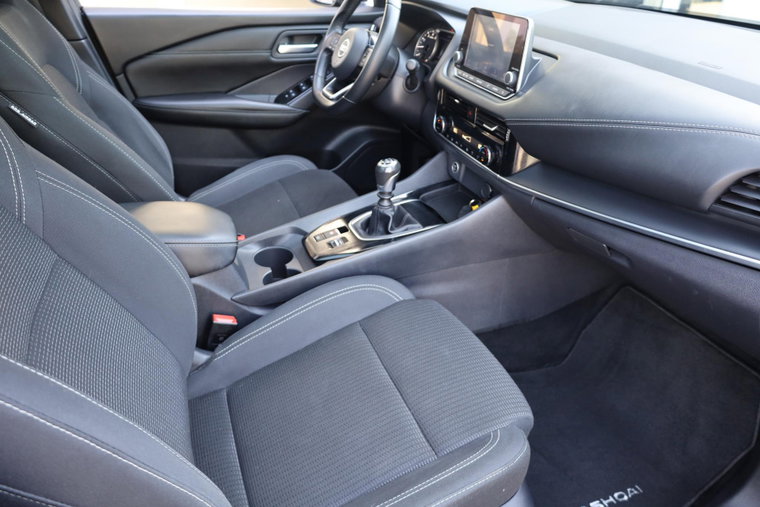 Vehicle Image 37
