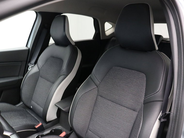 Vehicle Image 39