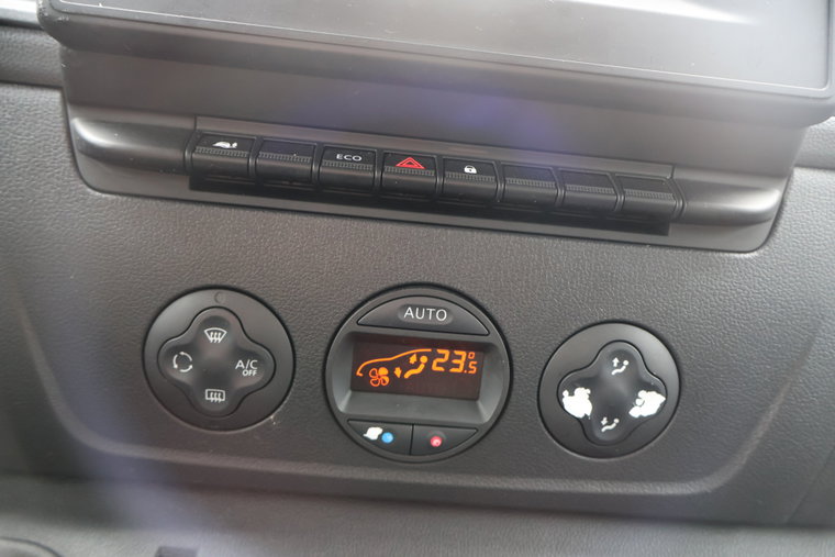 Vehicle Image 28