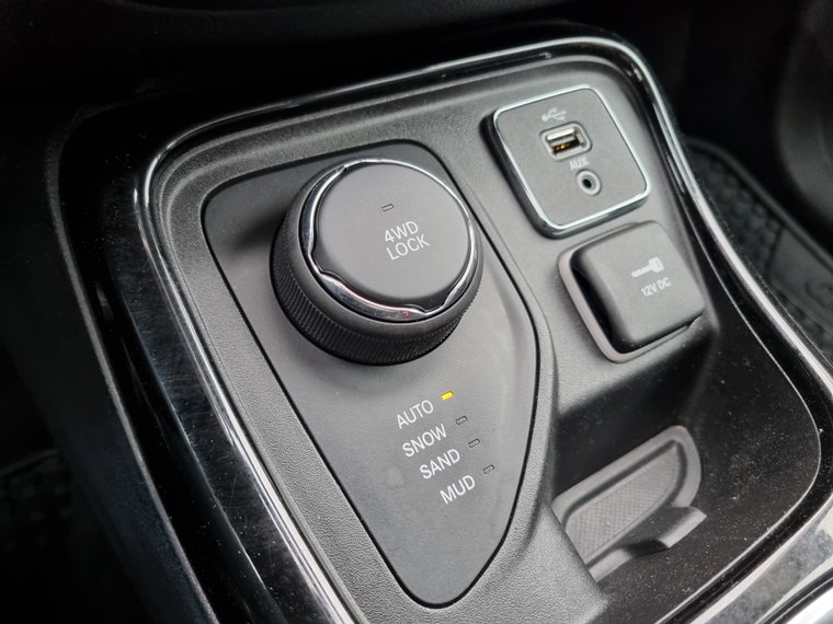 Vehicle Image 42
