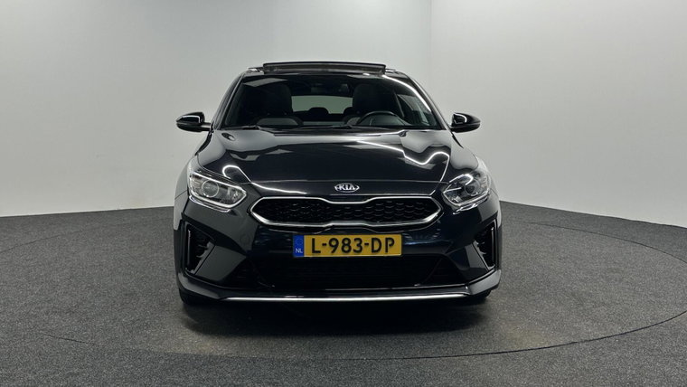 Vehicle Image 38
