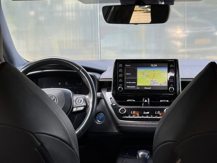 Vehicle Image 9