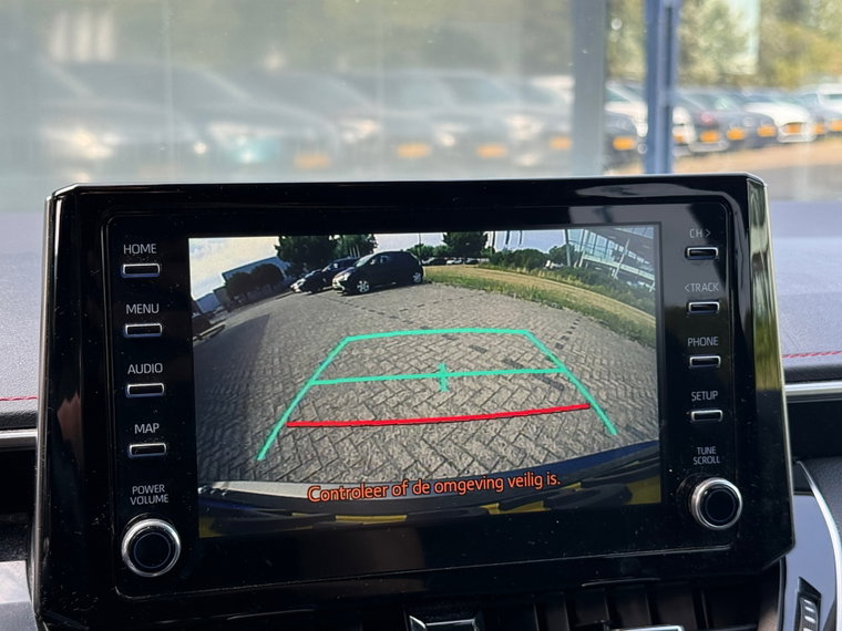 Vehicle Image 10