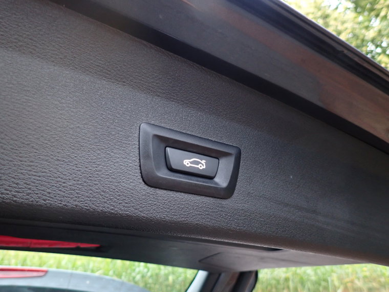 Vehicle Image 34