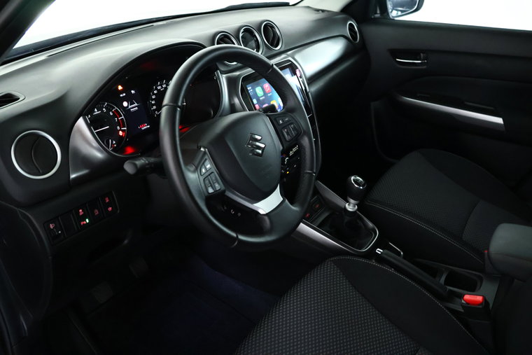 Vehicle Image 11
