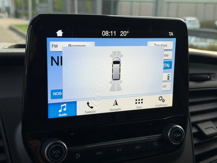 Vehicle Image 19