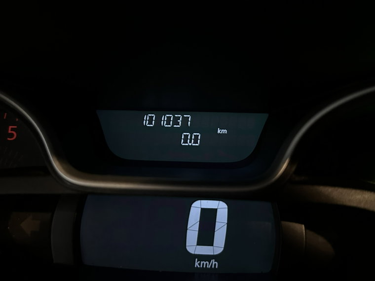 Vehicle Image 22